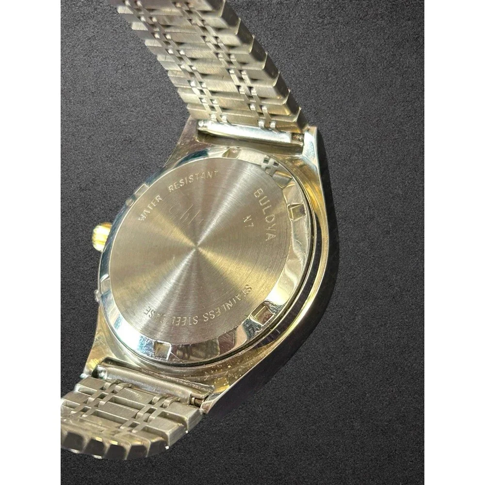 Vintage 1977 Bulova Accutron Quartz TZ Watch Two-Tone Date Champagne For Parts
